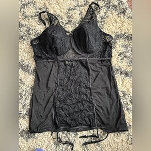 Elegant Black Lace Chemise